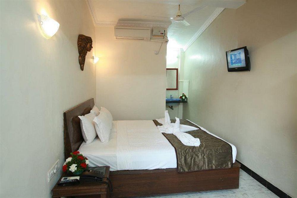 Hotel Lucky Star كُلفا المظهر الخارجي الصورة
