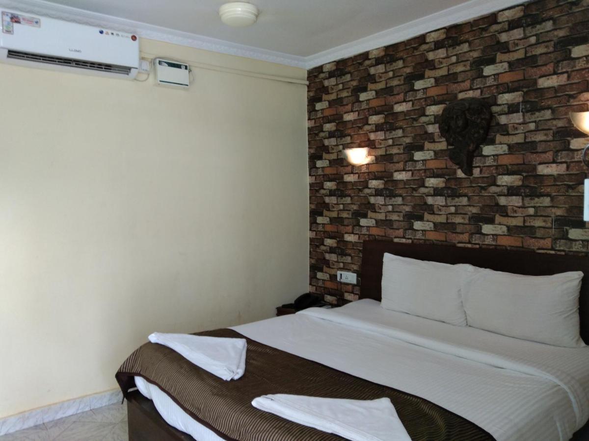 Hotel Lucky Star كُلفا المظهر الخارجي الصورة