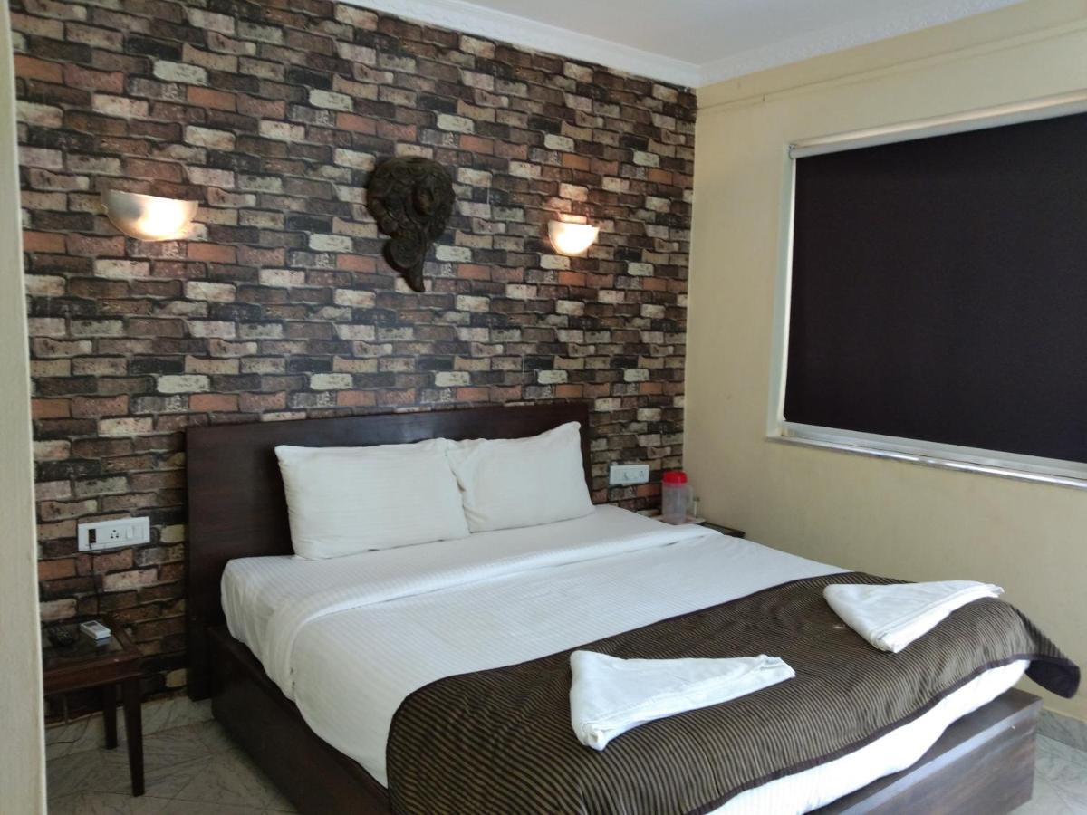 Hotel Lucky Star كُلفا المظهر الخارجي الصورة